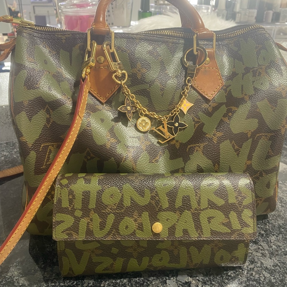 Limited Edition Louis Vuitton Stephen Sprouse Grafitti Speedy. Wallet included